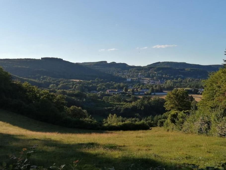 Holiday home Le Belvedere Mouxois, Privatif, Vue Morvan *